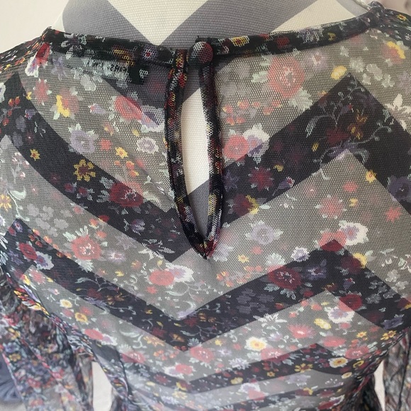 ASOS/FIRST AND I - Picture 5 of 7